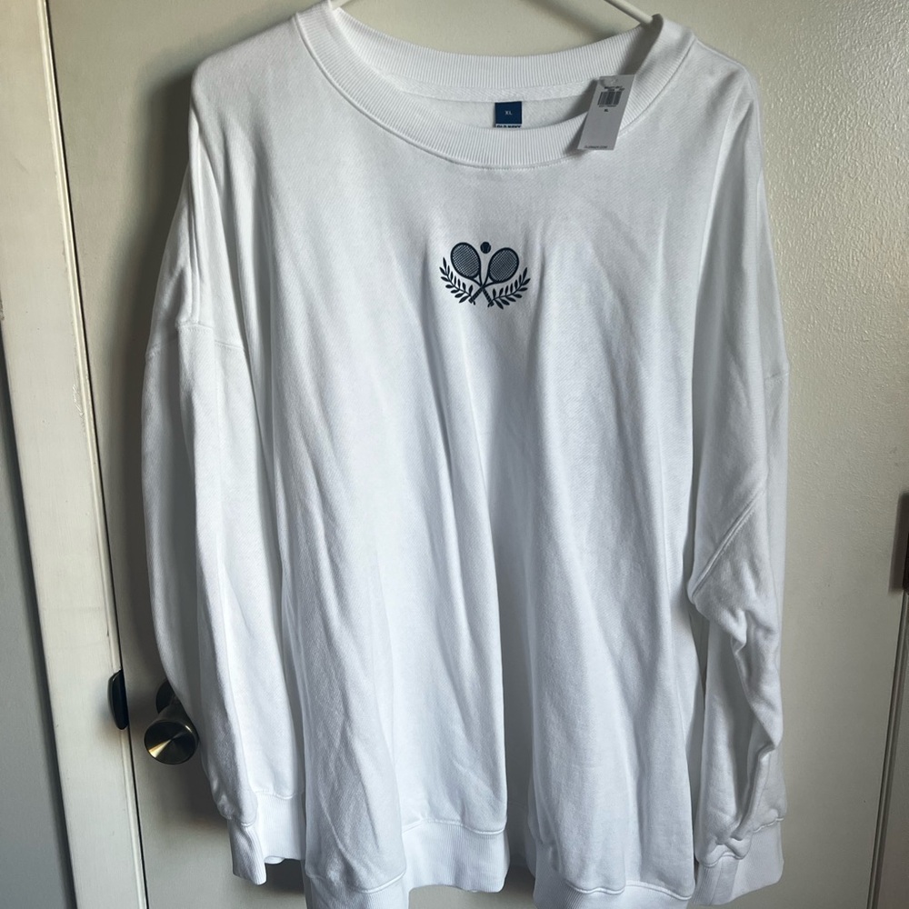 Brand New With Tags! Old Navy Oversize White Graphic Sweatshirt!